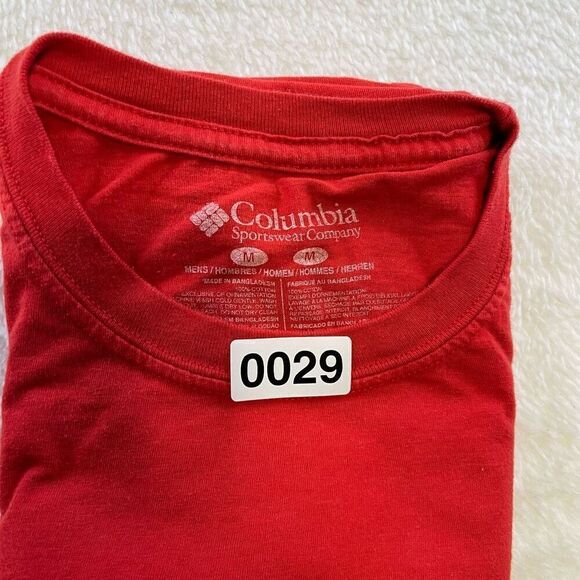 Columbia Sportswear Company T-Shirt Mediun Red Short Sleeve Back Hiking Graphic - Picture 11 of 11